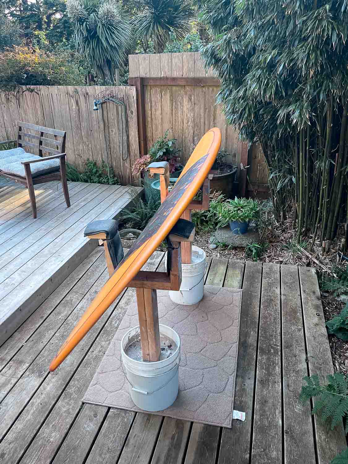8'3" Single-Fin Hull angle 4